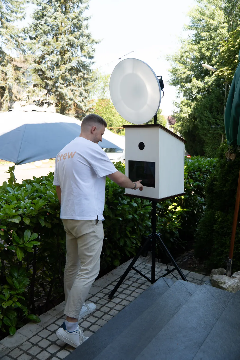 Die CHEESE Fotobox wird vor dem Event persönlich eingerichtet
